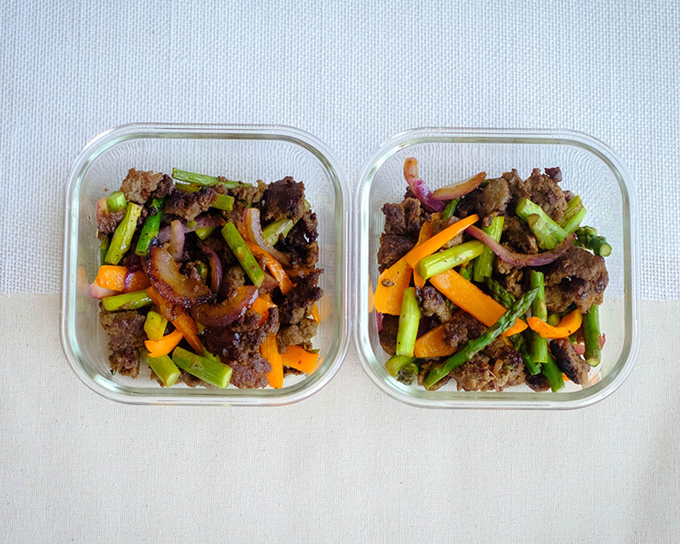 ground turkey with asparagus and orange bell peppers