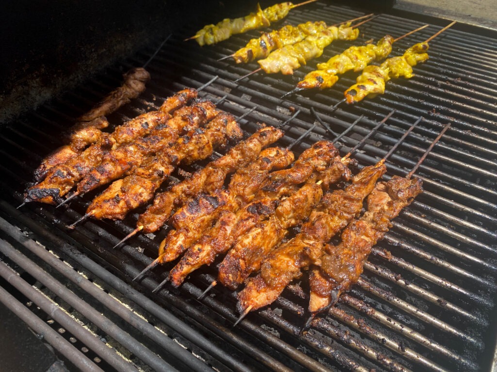 high protein aisan meal prep of chicken bulgogi kebabs